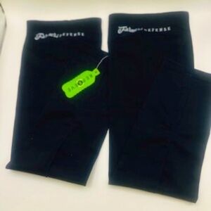 Farmers defense Protection Sleeves-NWT